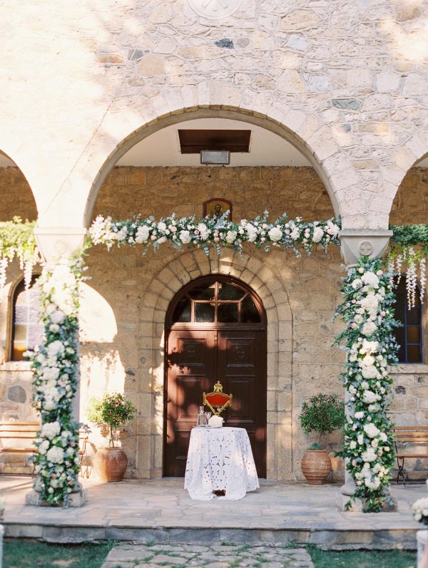 romantic modern fairytale white and blush wedding with acrylic details by soo events